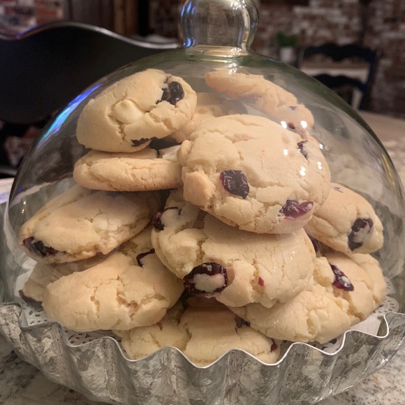 Meet your Posher, Lisa - Picture 1 of 1